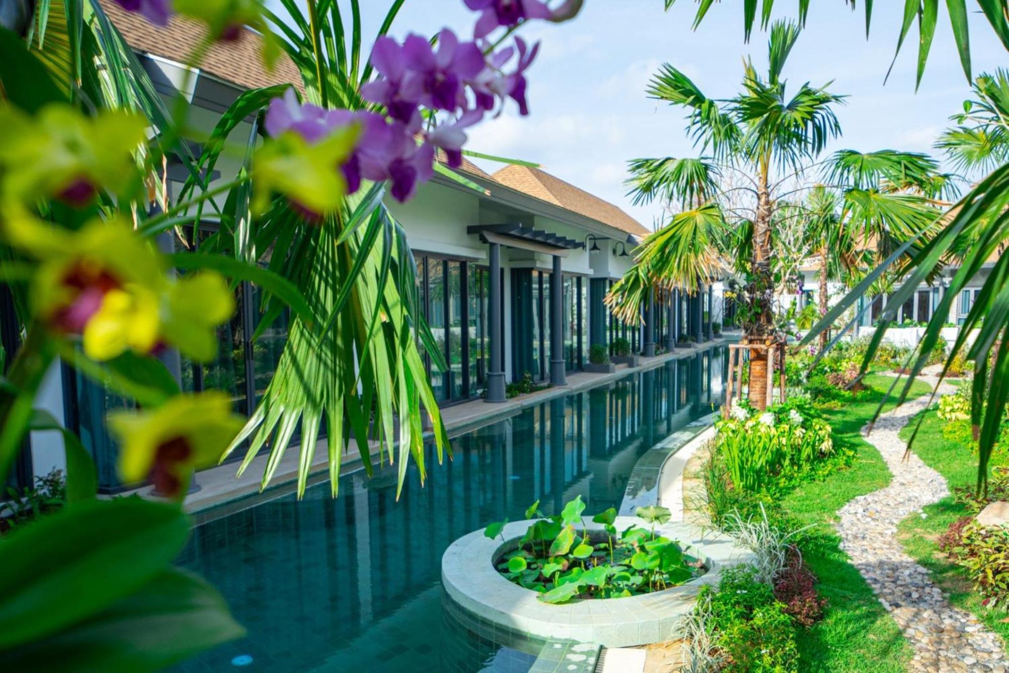 Tajh Pool Villas Csalong Kültér fotó